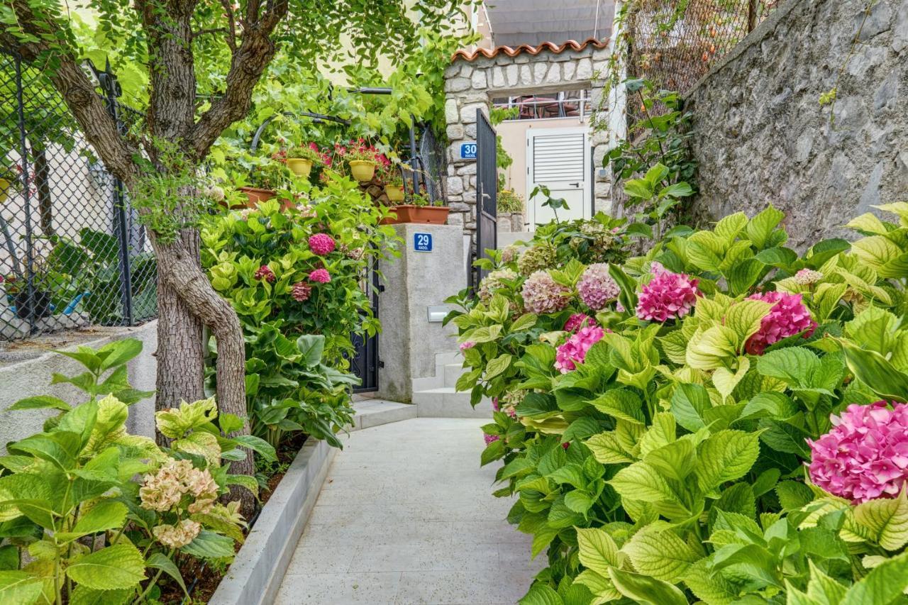 Apartments Ljubica Veli Lošinj Buitenkant foto