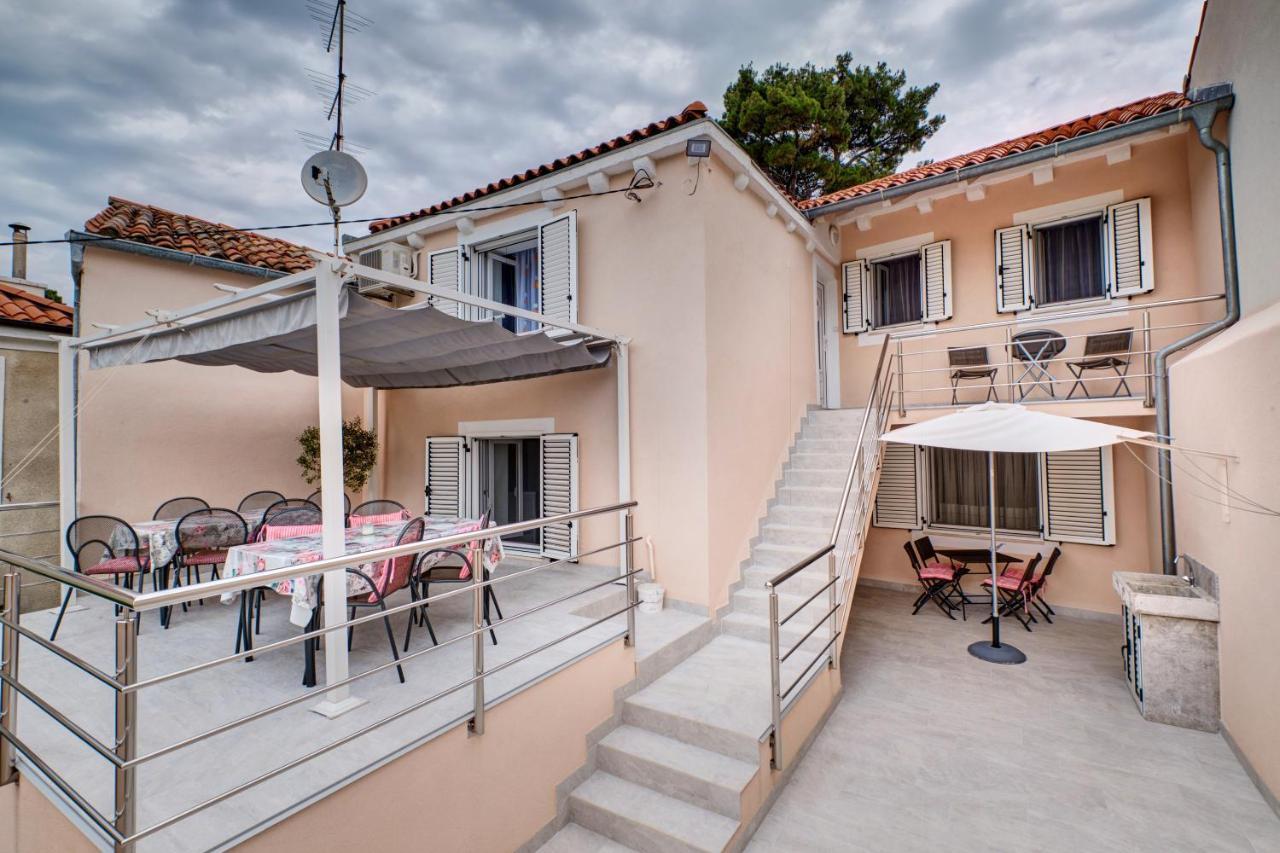 Apartments Ljubica Veli Lošinj Buitenkant foto