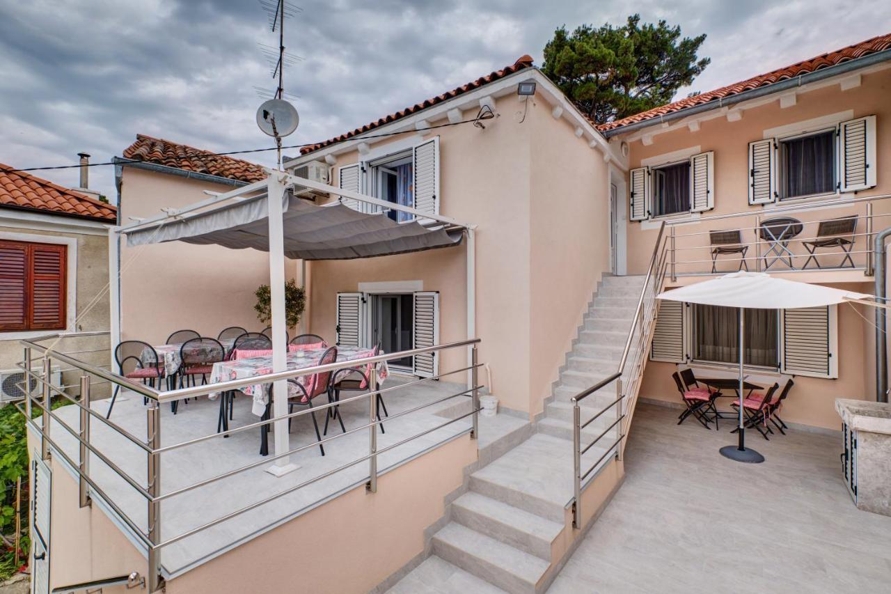 Apartments Ljubica Veli Lošinj Buitenkant foto