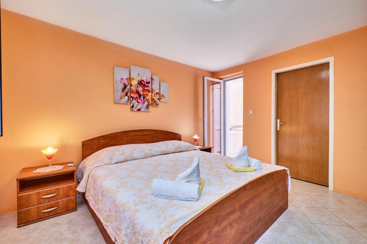 Apartments Ljubica Veli Lošinj Buitenkant foto