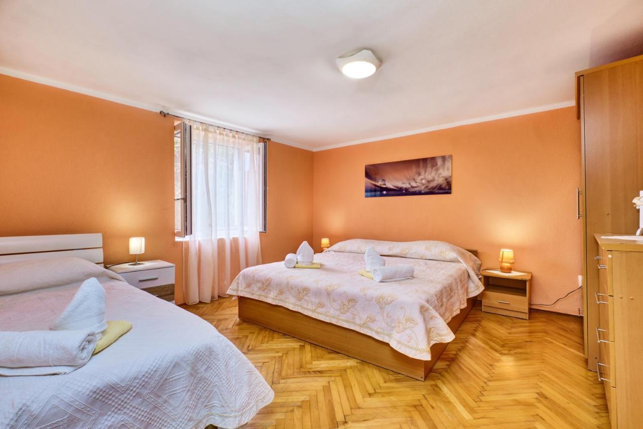 Apartments Ljubica Veli Lošinj Buitenkant foto