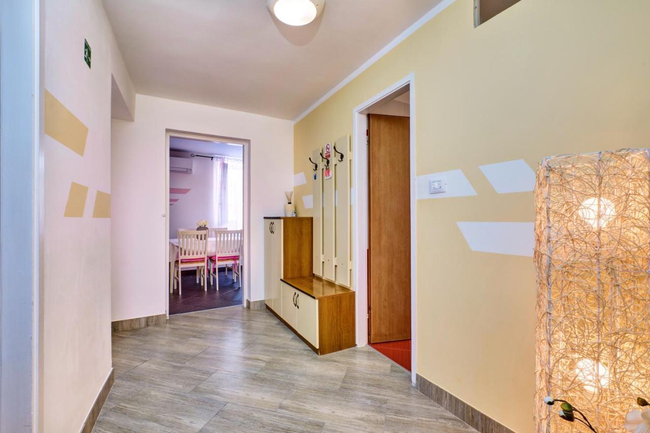 Apartments Ljubica Veli Lošinj Buitenkant foto
