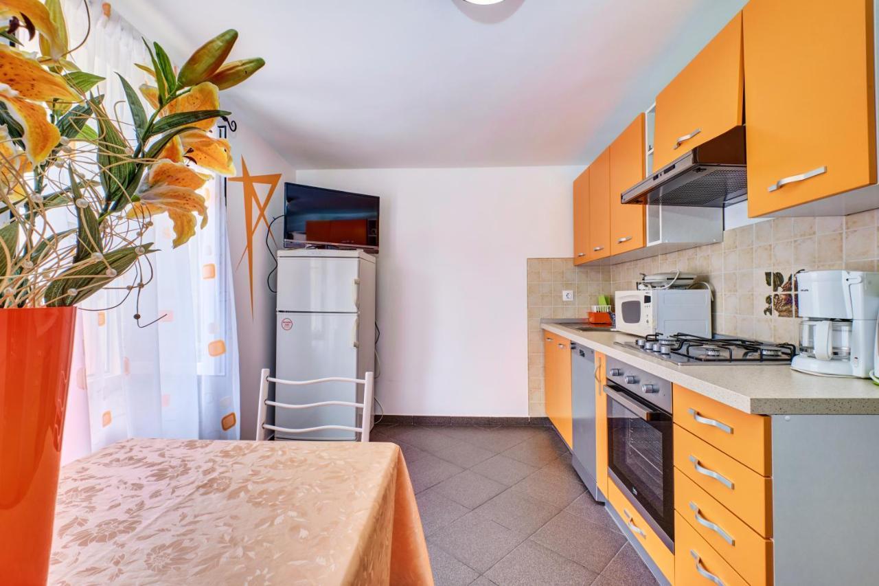 Apartments Ljubica Veli Lošinj Buitenkant foto